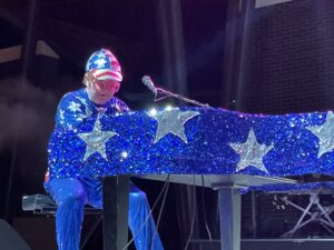 Elton John Tribute Artist Elton Rohn, 8/13/22